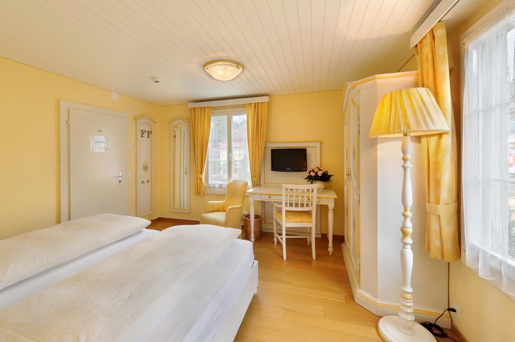 Seehof Hotel Du Lac Weggis Room photo